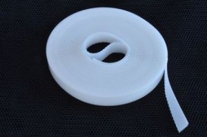 Rzep samoprzylepny 560cm